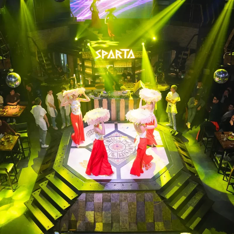 Club-bar