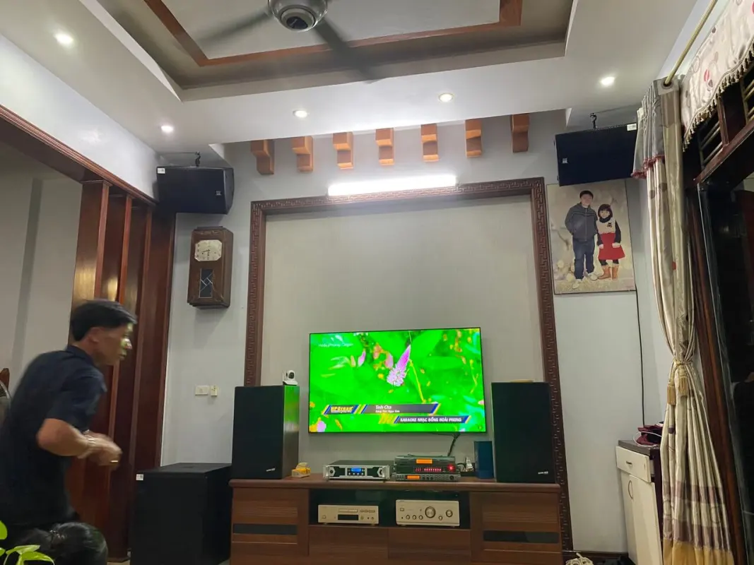 Bộ dàn Karaoke gia đình 72 triệu tại Hà Nội 2 Dunanthang11-3