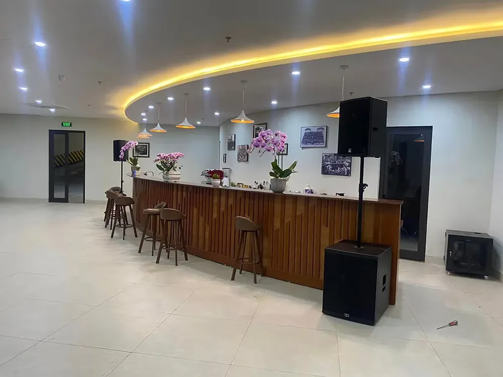 Thi-cong-am-thanh-nha-tho-2
